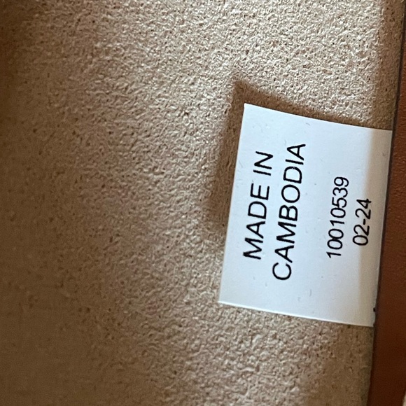 NWT blake canvas bucket crossbody shoulder bag classic cuoio brown 160762 - Picture 7 of 12